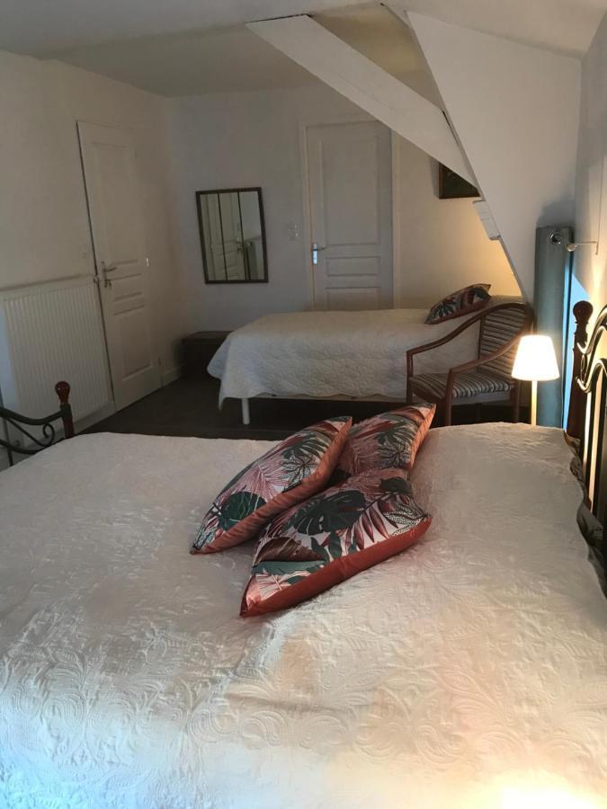 Moulin De L'Abbesse Bed & Breakfast Thouars Eksteriør bilde