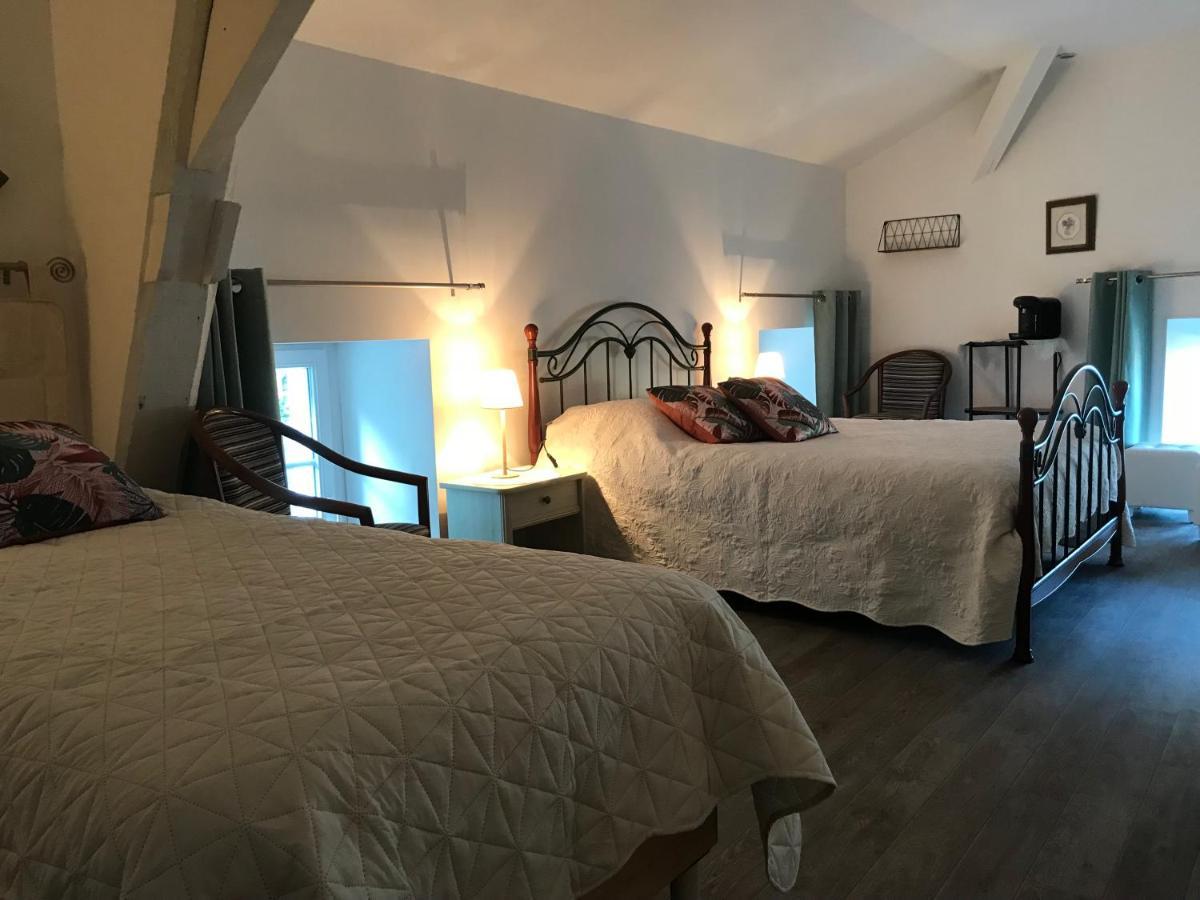 Moulin De L'Abbesse Bed & Breakfast Thouars Eksteriør bilde